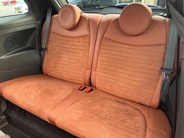 アバルト595 コンペティツィオーネ 禁煙車 カロッツェリアナビ フルセグTV バックカメラ クリアランスソナー 純正17インチAW HIDヘッドライト ハーフ革 パドルシフト リモコンキー ブレンボ製ブレーキキャリパー ETC ドラレコ(24枚目)