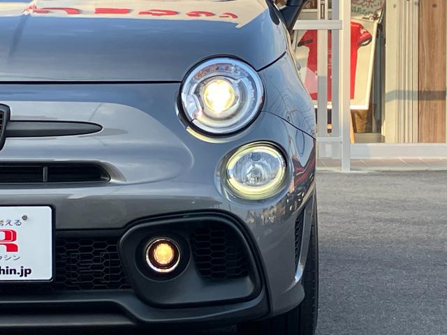 アバルト595 コンペティツィオーネ 禁煙車 カロッツェリアナビ フルセグTV バックカメラ クリアランスソナー 純正17インチAW HIDヘッドライト ハーフ革 パドルシフト リモコンキー ブレンボ製ブレーキキャリパー ETC ドラレコ(47枚目)