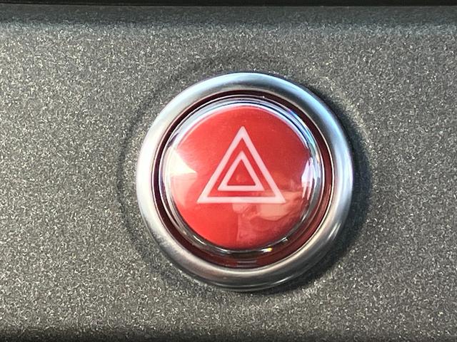 アバルト595 コンペティツィオーネ 禁煙車 カロッツェリアナビ フルセグTV バックカメラ クリアランスソナー 純正17インチAW HIDヘッドライト ハーフ革 パドルシフト リモコンキー ブレンボ製ブレーキキャリパー ETC ドラレコ(69枚目)