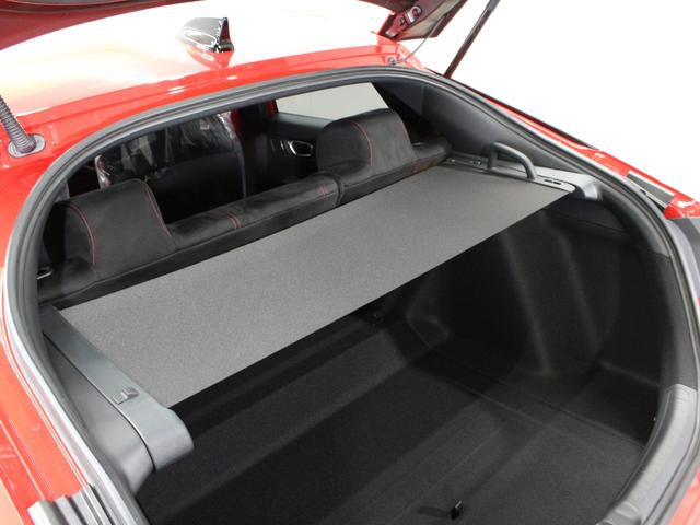 シビック タイプＲ　☆買取直販☆ＨＯＮＤＡセンシング☆ＨＯＮＤＡｌｏｇ－Ｒ☆ＨＯＮＤＡコネクト９型ディスプレー☆ＴＩＰＥ－Ｒ専用１０．２インチデジタルグラフィックメーター☆専用１９インチアルミ☆フルＬＥＤヘッドライト☆（12枚目）