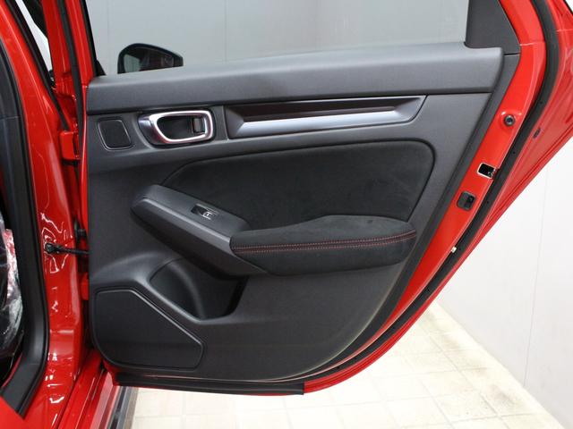 シビック タイプＲ　☆買取直販☆ＨＯＮＤＡセンシング☆ＨＯＮＤＡｌｏｇ－Ｒ☆ＨＯＮＤＡコネクト９型ディスプレー☆ＴＩＰＥ－Ｒ専用１０．２インチデジタルグラフィックメーター☆専用１９インチアルミ☆フルＬＥＤヘッドライト☆（44枚目）