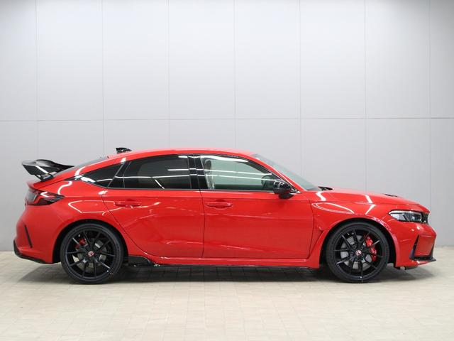シビック タイプＲ　☆買取直販☆ＨＯＮＤＡセンシング☆ＨＯＮＤＡｌｏｇ－Ｒ☆ＨＯＮＤＡコネクト９型ディスプレー☆ＴＩＰＥ－Ｒ専用１０．２インチデジタルグラフィックメーター☆専用１９インチアルミ☆フルＬＥＤヘッドライト☆（59枚目）