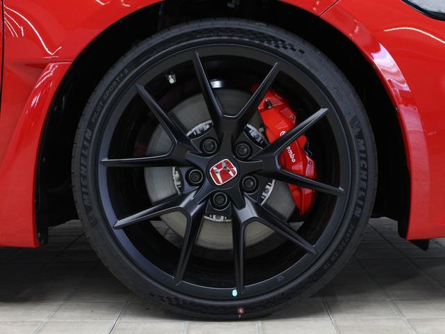 シビック タイプＲ　☆買取直販☆ＨＯＮＤＡセンシング☆ＨＯＮＤＡｌｏｇ－Ｒ☆ＨＯＮＤＡコネクト９型ディスプレー☆ＴＩＰＥ－Ｒ専用１０．２インチデジタルグラフィックメーター☆専用１９インチアルミ☆フルＬＥＤヘッドライト☆（65枚目）