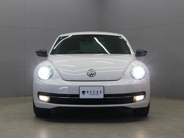 ザ・ビートル ターボ　クールスターパッケージ　３連メーター　バイキセノンヘッドライト　ダークティンテッドガラス　リアスポイラー　カラードリアディヒューザー　１８インチＡＷ　カラードキャリパー　前後ドラレコ　ＥＴＣ　ナビＴＶ（11枚目）