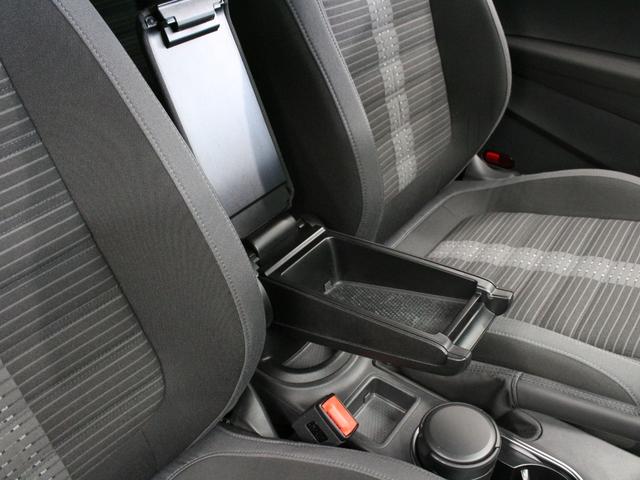 ザ・ビートル ターボ　クールスターパッケージ　３連メーター　バイキセノンヘッドライト　ダークティンテッドガラス　リアスポイラー　カラードリアディヒューザー　１８インチＡＷ　カラードキャリパー　前後ドラレコ　ＥＴＣ　ナビＴＶ（56枚目）