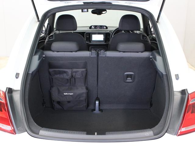 ザ・ビートル ターボ　クールスターパッケージ　３連メーター　バイキセノンヘッドライト　ダークティンテッドガラス　リアスポイラー　カラードリアディヒューザー　１８インチＡＷ　カラードキャリパー　前後ドラレコ　ＥＴＣ　ナビＴＶ（59枚目）