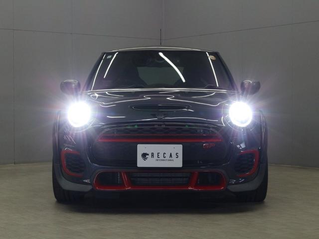 ＭＩＮＩ ジョンクーパーワークスＧＰ　世界限定３００台　日本限定２４０台　＃２７２　カーボンフェンダー　１８インチ鍛造ホイール　ステンレスエグゾースト　パドルシフト　アルカンターラステアリング純正あり　ドライブレコーダー　ＧＰＳレーダー（26枚目）