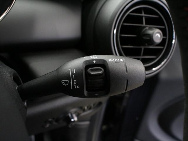 ＭＩＮＩ ジョンクーパーワークスＧＰ　世界限定３００台　日本限定２４０台　＃２７２　カーボンフェンダー　１８インチ鍛造ホイール　ステンレスエグゾースト　パドルシフト　アルカンターラステアリング純正あり　ドライブレコーダー　ＧＰＳレーダー（57枚目）