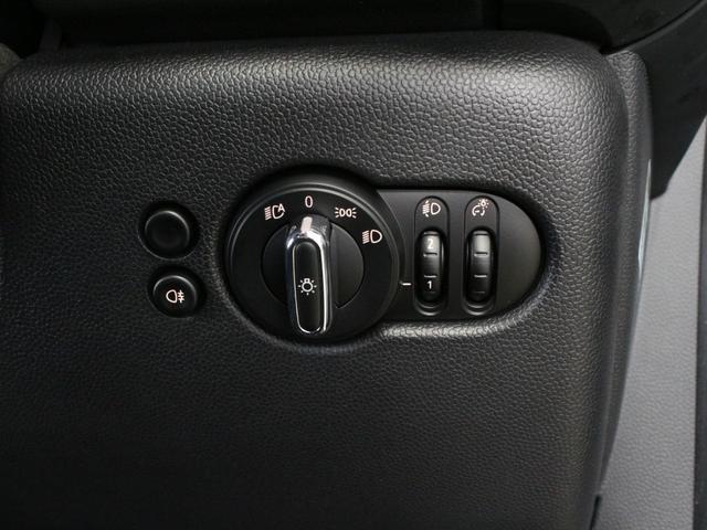 ＭＩＮＩ ジョンクーパーワークスＧＰ　世界限定３００台　日本限定２４０台　＃２７２　カーボンフェンダー　１８インチ鍛造ホイール　ステンレスエグゾースト　パドルシフト　アルカンターラステアリング純正あり　ドライブレコーダー　ＧＰＳレーダー（58枚目）