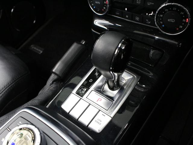 Ｇクラス Ｇ３５０ｄ　ラグジュアリーＰＫＧ　４ＷＤ　後期８型コマンドナビ　サンルーフ　レザーシート　ハーマンカードンサウンド　全席シートヒーター　ホイールブラックアウト　背面レス　ガングリップステアリング　記録簿あり（21枚目）