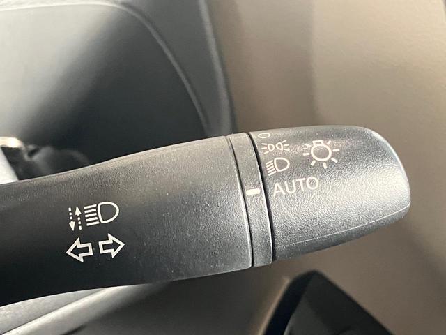デイズ Ｘ　純正９インチナビ　Ｂｌｕｅｔｏｏｔｈ　フルセグＴＶ　全方位モニター　ドライブレコーダー　ソナー　衝突被害軽減ブレーキ　ＥＴＣ　オートライト　スマートキー　プッシュスタート　タイヤ新品（11枚目）