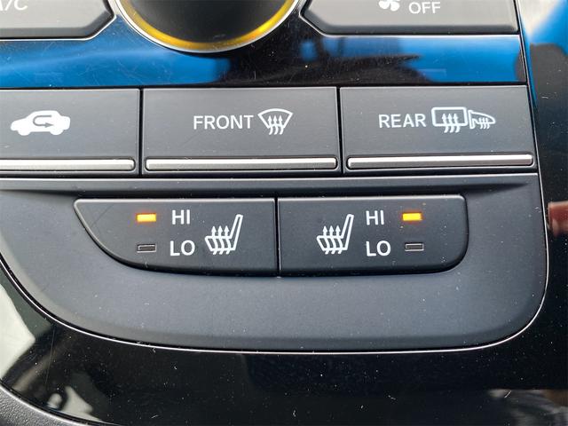 フリードハイブリッド ハイブリッド・ＥＸ　純正９インチナビ　Ｂｌｕｅｔｏｏｔｈ　フルセグＴＶ　バックカメラ　前後ドライブレコーダー　両側パワースライド　ＬＥＤヘッド　シートヒーター　ハーフレザーシート　衝突被害軽減ブレーキ　クルコン　ＥＴＣ（9枚目）