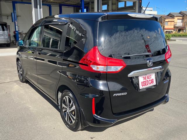 フリードハイブリッド ハイブリッド・ＥＸ　純正９インチナビ　Ｂｌｕｅｔｏｏｔｈ　フルセグＴＶ　バックカメラ　前後ドライブレコーダー　両側パワースライド　ＬＥＤヘッド　シートヒーター　ハーフレザーシート　衝突被害軽減ブレーキ　クルコン　ＥＴＣ（25枚目）