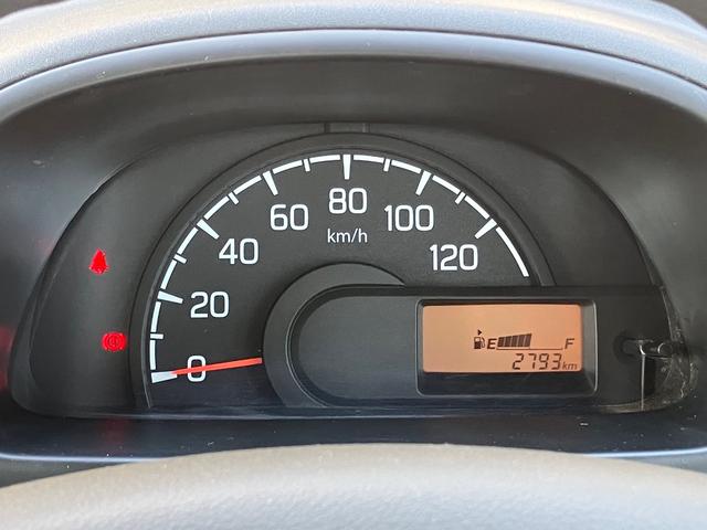 スーパーキャリイ Ｘ　メモリーナビ　Ｂｌｕｅｔｏｏｔｈ　フルセグＴＶ　ＥＴＣ　パワーウィンドウ　キーレス　衝突被害軽減ブレーキ　オートライト　フォグランプ　４ＷＤ　５速Ｍ／Ｔ　プライバシーガラス　タイヤ新品（33枚目）