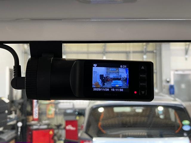 ハイゼットトラック ジャンボ メモリーナビ Bluetooth ワンセグTV ドライブレコーダー ETC パワーウィンドウ キーレス 荷台マット 荷台ランプ ゲートプロテクター タイヤ新品 ワンオーナー(6枚目)