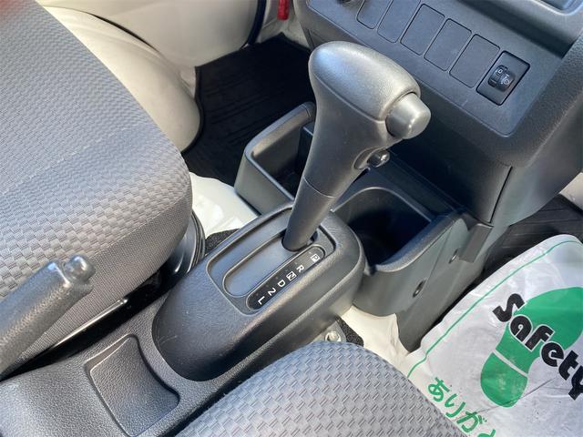 ハイゼットトラック ジャンボ メモリーナビ Bluetooth ワンセグTV ドライブレコーダー ETC パワーウィンドウ キーレス 荷台マット 荷台ランプ ゲートプロテクター タイヤ新品 ワンオーナー(8枚目)