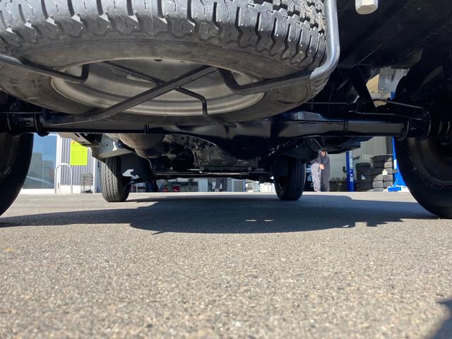 ハイゼットトラック ジャンボ メモリーナビ Bluetooth ワンセグTV ドライブレコーダー ETC パワーウィンドウ キーレス 荷台マット 荷台ランプ ゲートプロテクター タイヤ新品 ワンオーナー(32枚目)