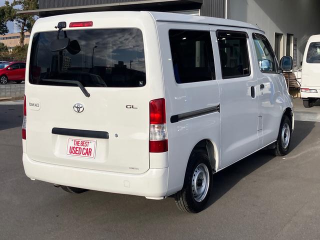 タウンエースバン ＧＬ　純正ＳＤナビ　Ｂｌｕｅｔｏｏｔｈ　フルセグＴＶ　ＥＴＣ　パワーウィンドウ　キーレス　プライバシーガラス（3枚目）
