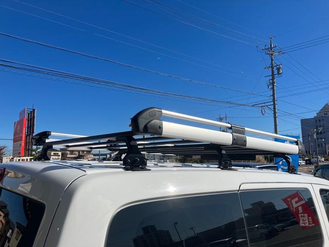 ＮＶ２００バネットバン ＶＸ　メモリーナビ　Ｂｌｕｅｔｏｏｔｈ　フルセグＴＶ　ＥＴＣ　ルーフキャリア　リアスモークフィルム　パワーウィンドウ　キーレス　タイヤ新品（7枚目）