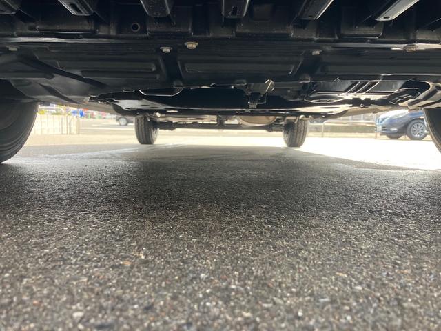 ＮＶ２００バネットバン ＶＸ　メモリーナビ　Ｂｌｕｅｔｏｏｔｈ　フルセグＴＶ　ＥＴＣ　ルーフキャリア　リアスモークフィルム　パワーウィンドウ　キーレス　タイヤ新品（34枚目）