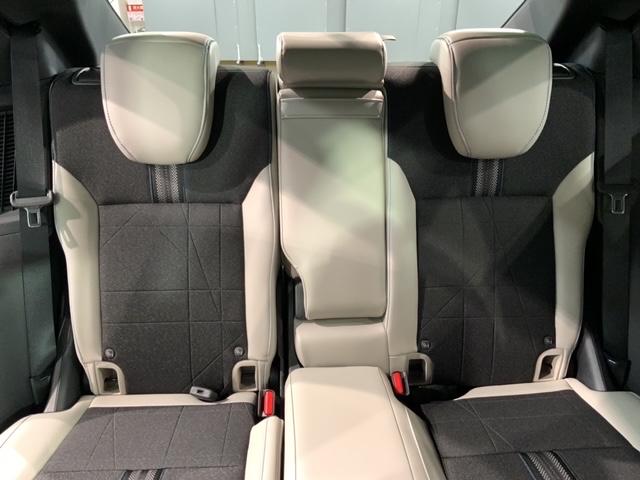 ヴェゼル ｅ：ＨＥＶＺ・ＰＬａＹパッケージ　ＨＳＥＮＳＩＮＧ２ト－ンサンル－フ新車保証　リヤカメラ　カーテンエアバック　両席エアバック　全方位モニター　ＬＥＤライト　クルーズコントロール　横滑り防止装置　Ｐテールゲート　フルセグテレビ　ＥＴＣ（32枚目）