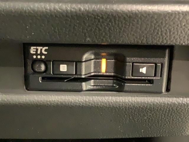 ワゴンＲカスタムＺ ハイブリッドＺＸ　最長５年保証ナビＴＶＲカメラＤＶＤ　キーフリーシステム　カーテンエアバック　盗難防止　シートヒータ　フルフラットシート　エアコン　ＬＥＤランプ　ベンチシート　オートクルーズ　バックモニター　エアバッグ（12枚目）