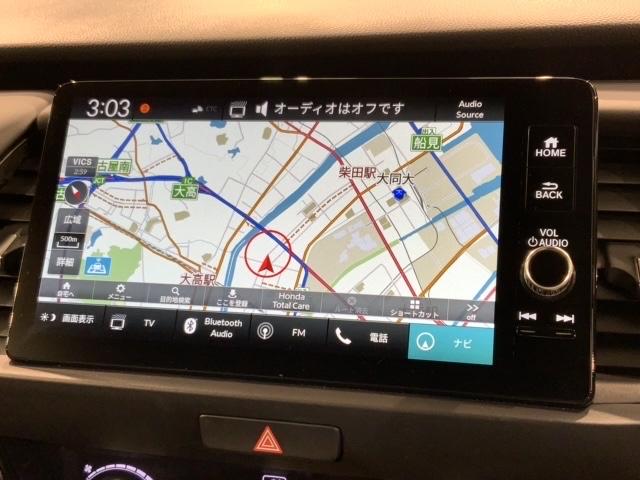 フィット ｅ：ＨＥＶクロスター　ＨＳＥＮＳＩＮＧ２ト－ン新車保証試乗車　衝突回避システム　１オーナー　フルオートエアコン　整備記録簿　ＬＥＤランプ　エアバッグ　サイドエアバック　地デジ　オートクルーズコントロール　ＶＳＡ　ＥＴＣ（6枚目）