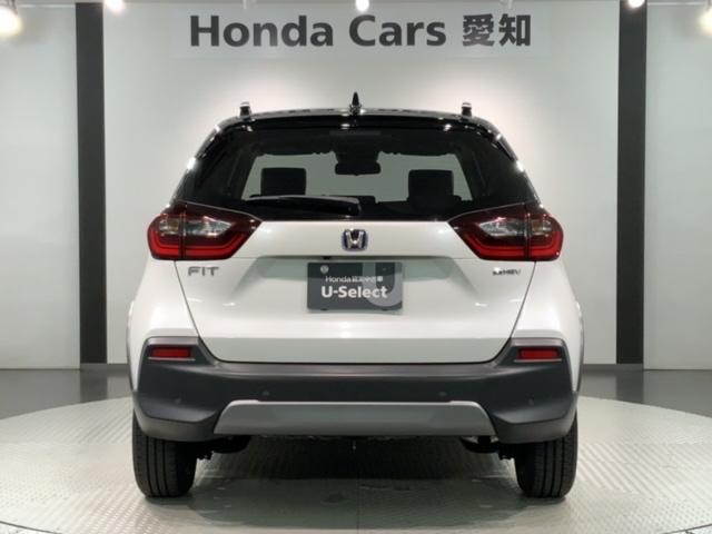 フィット ｅ：ＨＥＶクロスター　ＨＳＥＮＳＩＮＧ２ト－ン新車保証試乗車　衝突回避システム　１オーナー　フルオートエアコン　整備記録簿　ＬＥＤランプ　エアバッグ　サイドエアバック　地デジ　オートクルーズコントロール　ＶＳＡ　ＥＴＣ（49枚目）