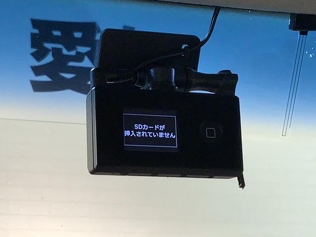 Ｎ－ＢＯＸカスタム Ｇ・Ｌパッケージ　いまコレ＋新品マット付　１年保証　ナビ　１オーナー　フルフラットシート　スマキ－　フロントベンチシート　地デジＴＶ　パワーウィンドウ　片側電動両側スライドドア　盗難防止システム　オートエアコン　ＡＢＳ（11枚目）