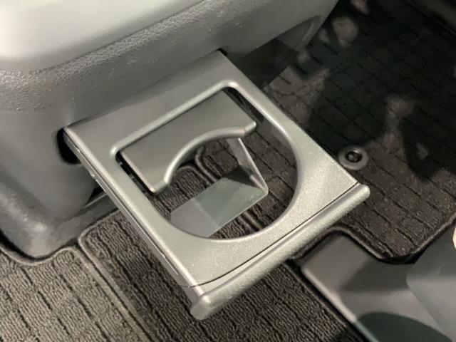フリード エアーEX HSENSING新車保証試乗車ワンオーナー バックモニター 盗難防止システム 両側パワースライドドア 横滑り防止装置 クルコン フルセグ ETC車載器 オートエアコン シートヒーター 3列シート(28枚目)
