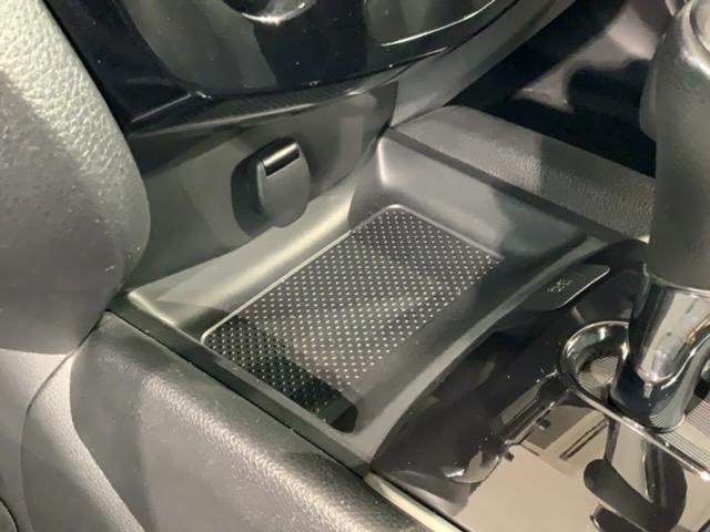 エクストレイル 20Xエマージェンシーブレーキパッケージ 1年保証 純正ナビ TV Rカメラ BTオ-ディオ DVD ドラレコ 衝突軽減B ETC 横滑り防止 シ-トヒ-タ- アルミ スマ-トキ- スペアキー 盗難防止装置 ドアバイザ- AAC Wエアバッグ(26枚目)