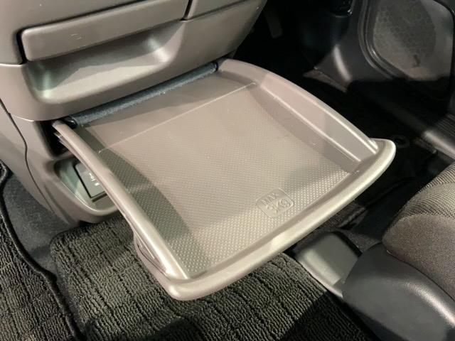 フリードハイブリッド ハイブリッド・G H SENSING 最長5年保証 ワンオーナー ナビVXM-234VFi TV Rカメラ CD録音 BTオ-ディオ DVD ドラレコ ETC LEDライト VSA 両側電動ドア シートヒーター AAC(27枚目)