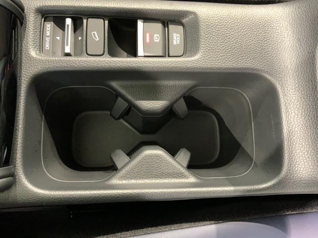 ヴェゼル e:HEVX・HuNTパッケージ H SENSING 最長5年保証 ワンオ-ナ- ナビLXU-245VZiTV Rカメラ CD録音 BTオ-ディオ DVD ETC LEDライト VSA クルコン アルミ スマ-トキ- 盗難防止装置(27枚目)