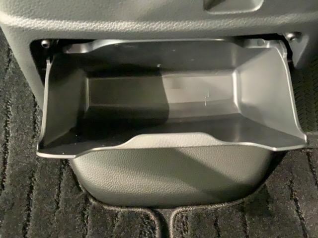 Ｎ－ＢＯＸカスタム Ｌ　Ｈ　ＳＥＮＳＩＮＧ　最長５年保証　ワンオーナー　ナビＶＸＭ－２３４ＶＦｉ　ＴＶ　Ｒカメラ　ＣＤ録音　ＢＴオ－ディオ　ＤＶＤ　シートヒーター　ＥＴＣ　ＬＥＤライト　ＶＳＡ　両側電動ドア　クルコン　フォグ（28枚目）