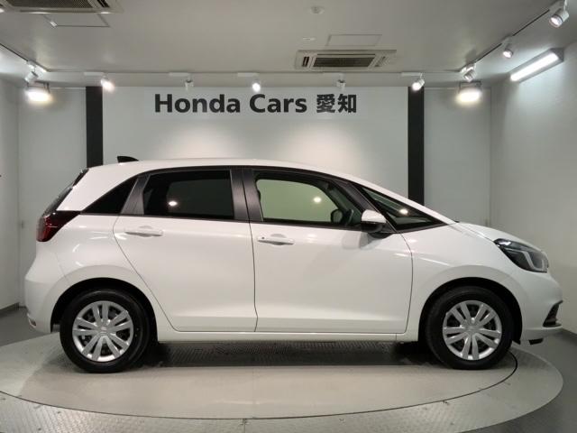 フィット ホーム H SENSING 新車保証 試乗車 ワンオーナー ナビVXU-245FTi TV Rカメラ CD録音 BTオ-ディオ DVD ETC LEDライト VSA クルコン スマートキー 盗難防止装置(51枚目)