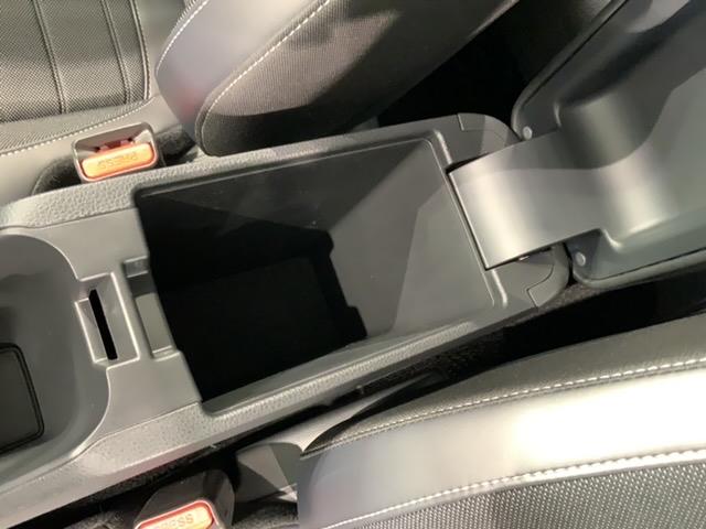 フィット e:HEVクロスター H SENSING 2ト-ン 新車保証 試乗車 ワンオ-ナ- 純正ナビ TV Rカメラ BTオ-ディオ ETC LEDライト VSA クルコン アルミ スマ-トキ- 盗難防止装置 整備記録簿 AAC(29枚目)