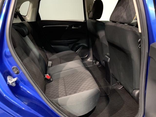 フィット 13G・Sパッケージ 1年保証 ワンオーナー ナビVXM-145VSi TV Rカメラ BTオ-ディオ DVD ドラレコ ETC LEDライト VSA アルミ フォグ ドアバイザー スマートキー 盗難防止装置 整備記録簿(18枚目)