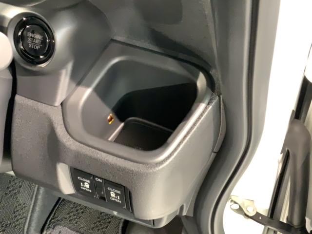 Ｎ－ＢＯＸカスタム ターボ　Ｈ　ＳＥＮＳＩＮＧ　新車保証　試乗車　ワンオーナー　ナビＬＸＵ－２４２ＮＢｉ　ＴＶ　Ｒカメラ　マルチビュ－　ＣＤ録音　ＢＴオ－ディオ　ＤＶＤ　シ－トヒ－タ－　ＥＴＣ　ＬＥＤライト　両側電動ドア　ＶＳＡ（27枚目）