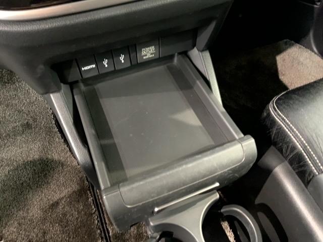 オデッセイ アブソルート　あんしんＰＫＧ　１年保証　ワンオーナー　純正ナビ　ＴＶ　Ｒカメラ　ＢＴオ－ディオ　ＤＶＤ　ＥＴＣ　ＬＥＤライト　両側電動ドア　ＶＳＡ　クルコン　アルミ　スマ－トキ－　スペアキ－　ドアバイザ－　ＡＡＣ（27枚目）