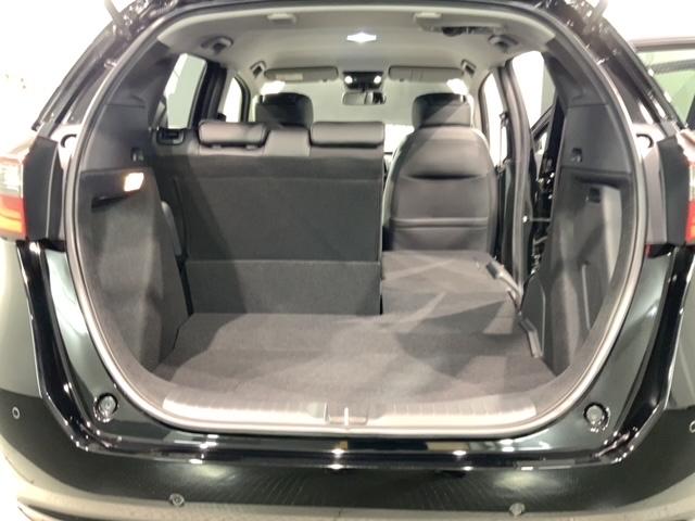 自社商品化センターにて内外装のクリーニングを実施しております！