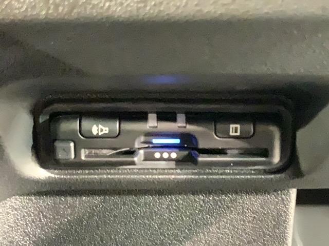 Ｎ－ＢＯＸカスタム コーディネートスタイル　Ｈ　ＳＥＮＳＩＮＧ　新車保証　試乗車　ワンオーナー　ナビＬＸＵ－２４２ＮＢｉ　ＴＶ　Ｒカメラ　ＣＤ録音　ＢＴオ－ディオ　ＤＶＤ　シートヒーター　ＥＴＣ　ＬＥＤライト　ＶＳＡ　両側電動ドア　クルコン（13枚目）