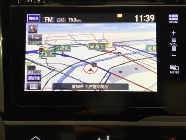 フィットハイブリッド Ｓパッケージ　あんしんＰＫＧ　１年保証　ワンオーナー　純正ナビ　ＴＶ　Ｒカメラ　ＢＴオ－ディオ　ＤＶＤ　ドラレコ　ＥＴＣ　ＬＥＤライト　ＶＳＡ　クルコン　アルミ　フォグ　スマートキー　盗難防止装置　整備記録簿（6枚目）