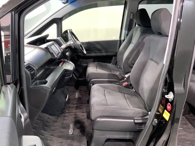 ステップワゴンスパーダ Ｚ　１年保証　ワンオーナー　ナビ　ＴＶ　ＣＤ録音　ＢＴオ－ディオ　ＤＶＤ　ＥＴＣ　ＨＩＤ　両側電動ドア　ＶＳＡ　アルミ　スマ－トキ－　スペアキ－　盗難防止装置　整備記録簿　ドアバイザ－　ＷエアバッグＡＡＣ（31枚目）