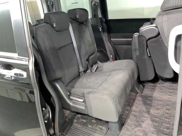 ステップワゴンスパーダ Ｚ　１年保証　ワンオーナー　ナビ　ＴＶ　ＣＤ録音　ＢＴオ－ディオ　ＤＶＤ　ＥＴＣ　ＨＩＤ　両側電動ドア　ＶＳＡ　アルミ　スマ－トキ－　スペアキ－　盗難防止装置　整備記録簿　ドアバイザ－　ＷエアバッグＡＡＣ（36枚目）