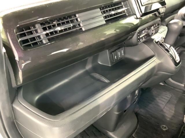 N-BOXカスタム G・Lホンダセンシング 最長5年保証 ワンオーナー ナビVXM-194VFi TV Rカメラ BTオ-ディオ DVD ETC LEDライト VSA クルコン アルミ スマ-トキ- スペアキ- 盗難防止装置 整備記録簿 AAC(27枚目)