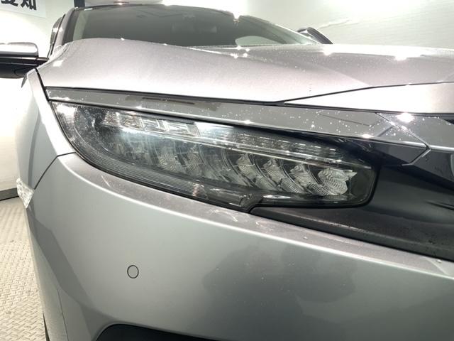 �k�d�c�w�b�h���C�g�́A�_���̏u�Ԃ���ő���ʂ𔭊����A�ˑR�Â��Ȃ�g���l���Ȃǂł̈��芴�����߂܂��B