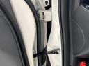 ｅ：ＨＥＶクロスター　ＨＳＥＮＳＩＮＧ２ト－ン新車保証試乗車　衝突回避システム　１オーナー　フルオートエアコン　整備記録簿　ＬＥＤランプ　エアバッグ　サイドエアバック　地デジ　オートクルーズコントロール　ＶＳＡ　ＥＴＣ（42枚目）