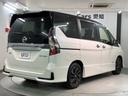 自社商品化センターにて内外装のクリーニングを実施しております!