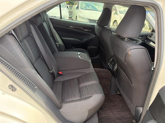 クラウンハイブリッド アスリートS ETC オートクルーズコントロール TV アルミホイール HID CVT スマートキー 電動格納ミラー 盗難防止システム パワーシート 衝突安全ボディ ABS ESC エアコン パワーステアリング(11枚目)