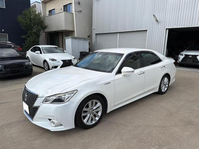 クラウンハイブリッド アスリートS ETC オートクルーズコントロール TV アルミホイール HID CVT スマートキー 電動格納ミラー 盗難防止システム パワーシート 衝突安全ボディ ABS ESC エアコン パワーステアリング(12枚目)